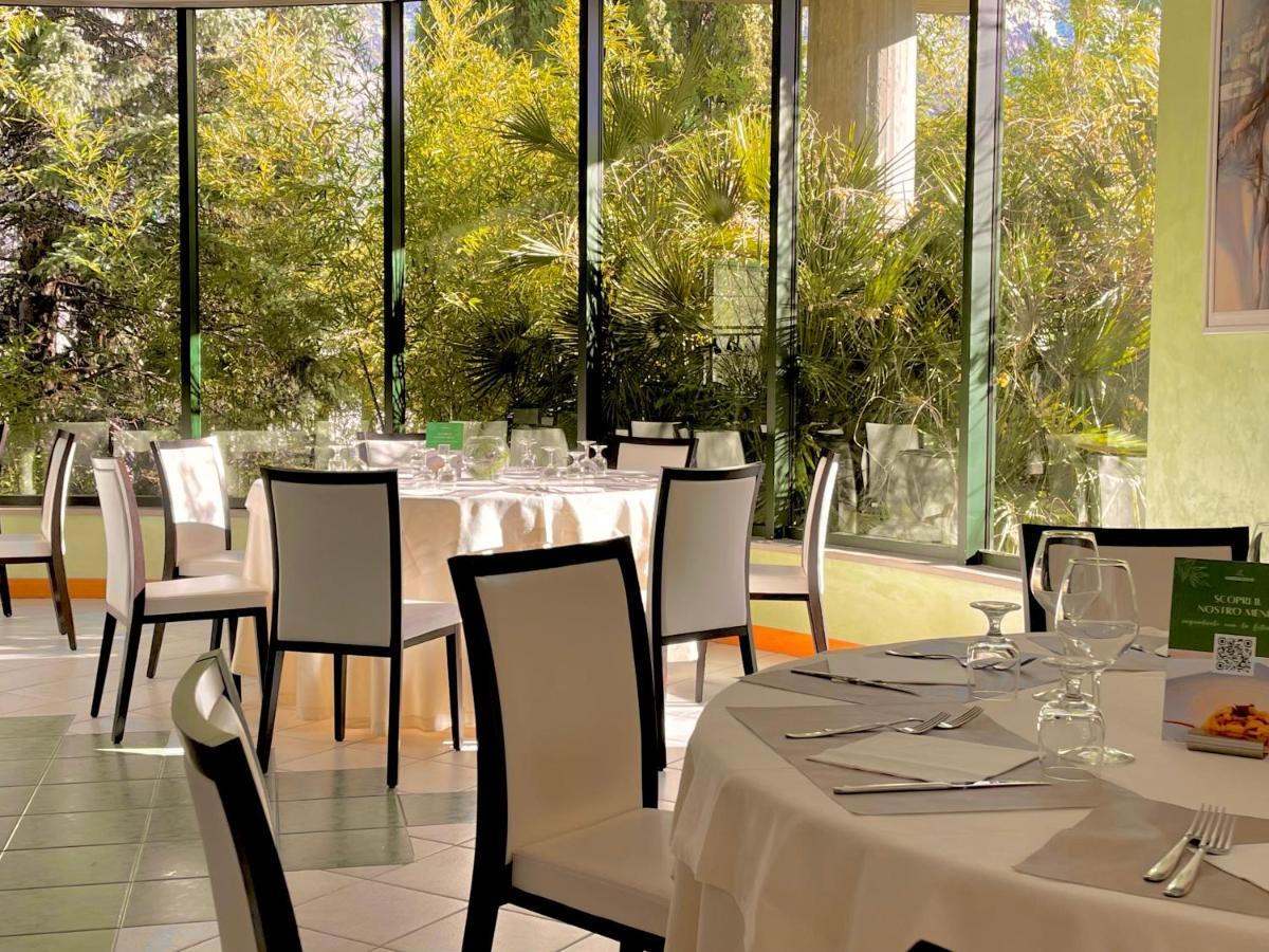 Hotel Santacroce Meeting 술모나 외부 사진
