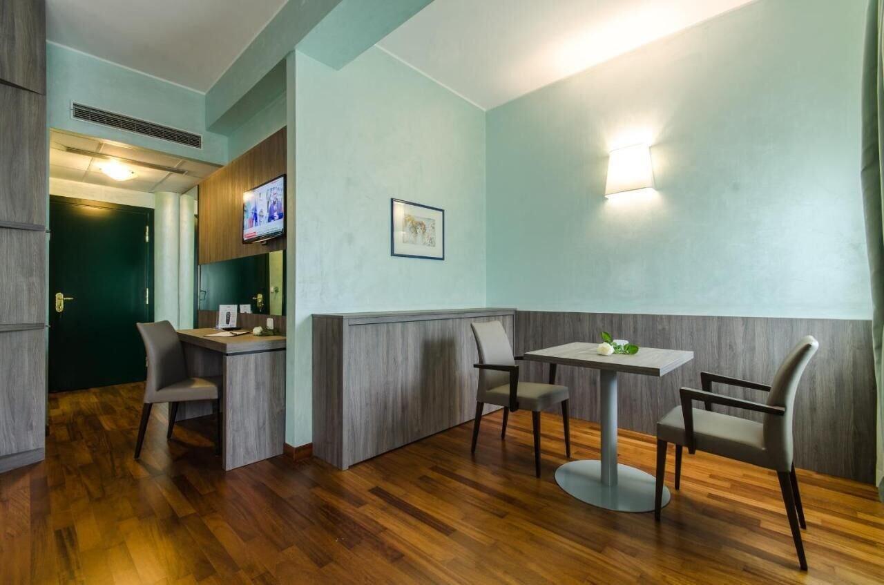 Hotel Santacroce Meeting 술모나 외부 사진