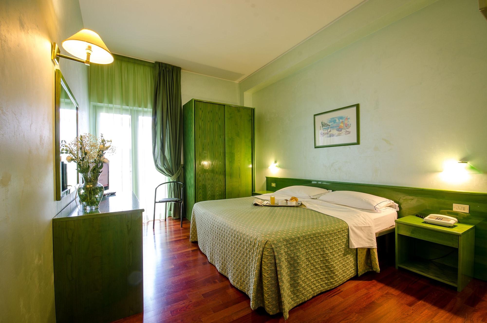 Hotel Santacroce Meeting 술모나 외부 사진