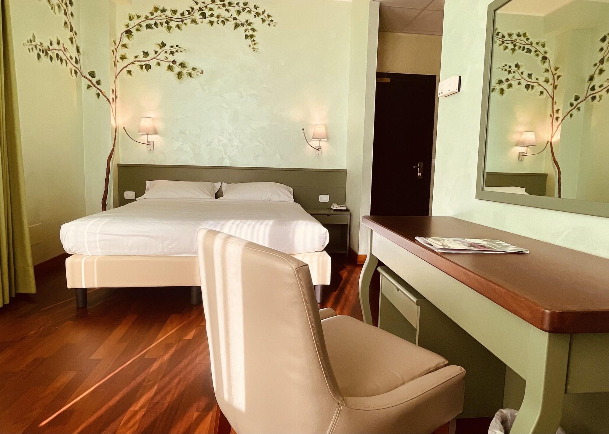 Hotel Santacroce Meeting 술모나 외부 사진