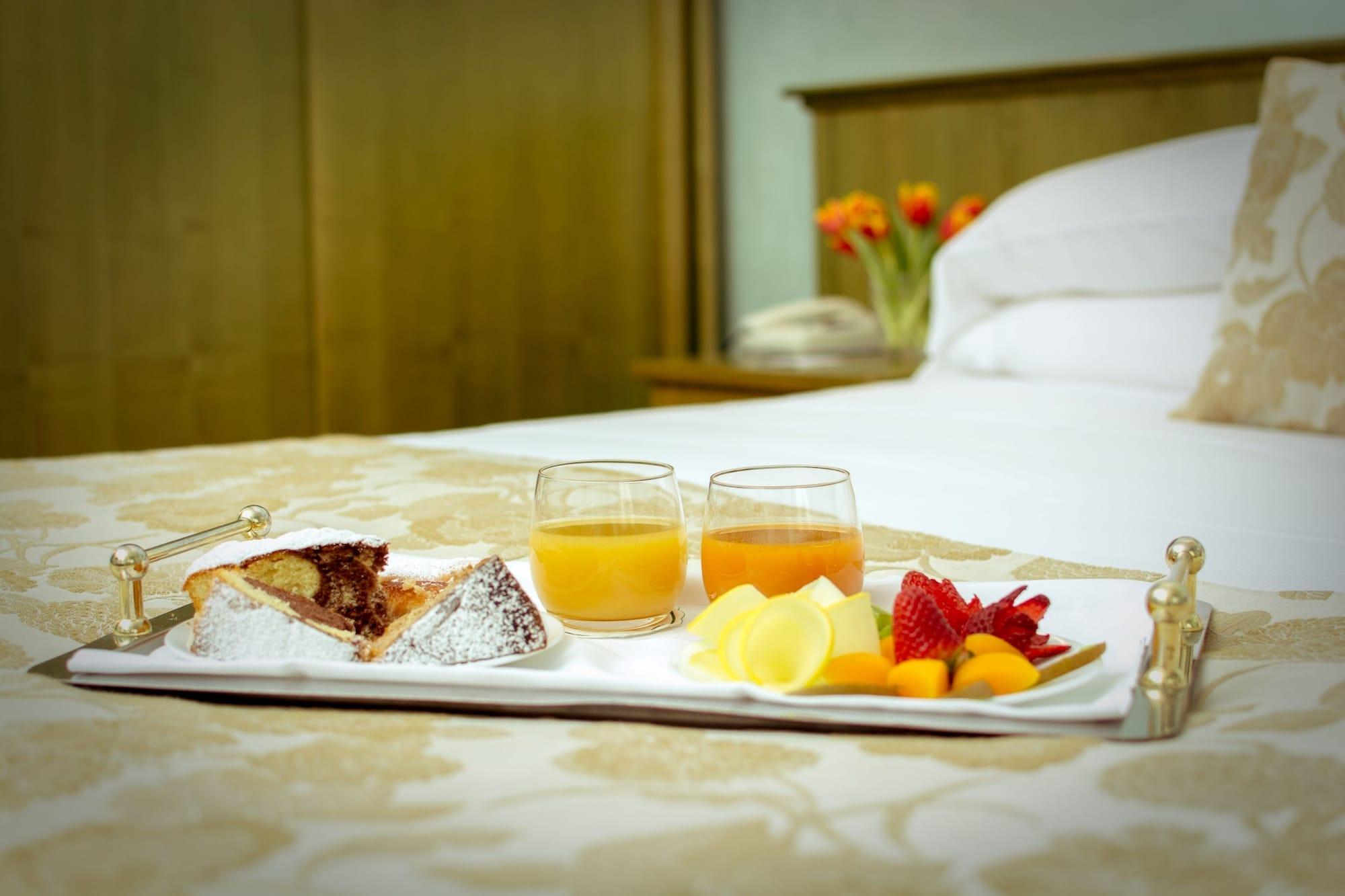 Hotel Santacroce Meeting 술모나 외부 사진